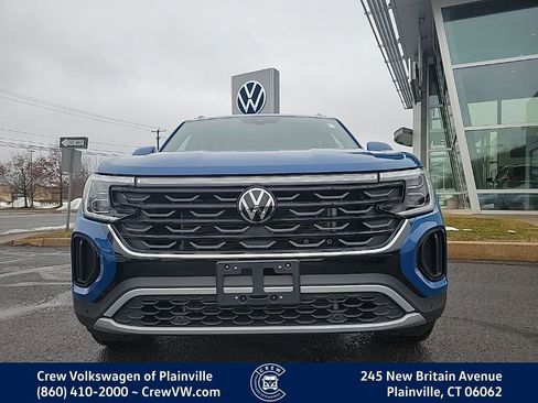 Certified 2025 Volkswagen Atlas Cross Sport SE image 23