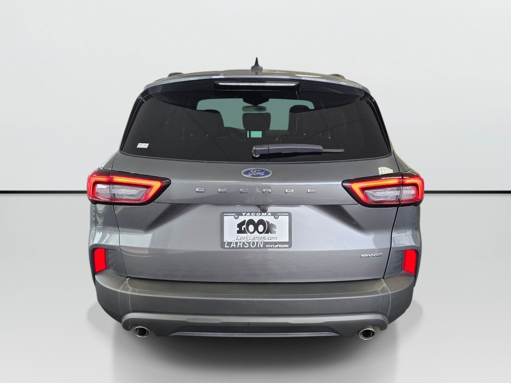 Used 2025 Ford Escape ST-Line Select AWD/4WD image 4