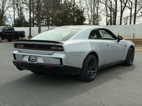 New 2026 Dodge Charger Scat Pack w/ Blacktop Package AWD/4WD image 13