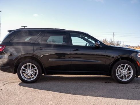 Used 2024 Dodge Durango GT image 4