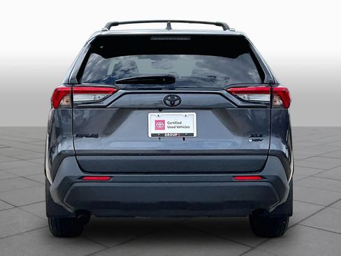 Used 2025 Toyota RAV4 XLE w/ Convenience Package AWD/4WD image 9