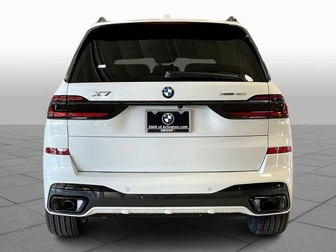 New 2026 BMW X7 xDrive40i w/ M Sport Package image 4