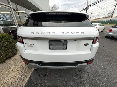 Used 2015 Land Rover Range Rover Evoque Pure Plus image 27