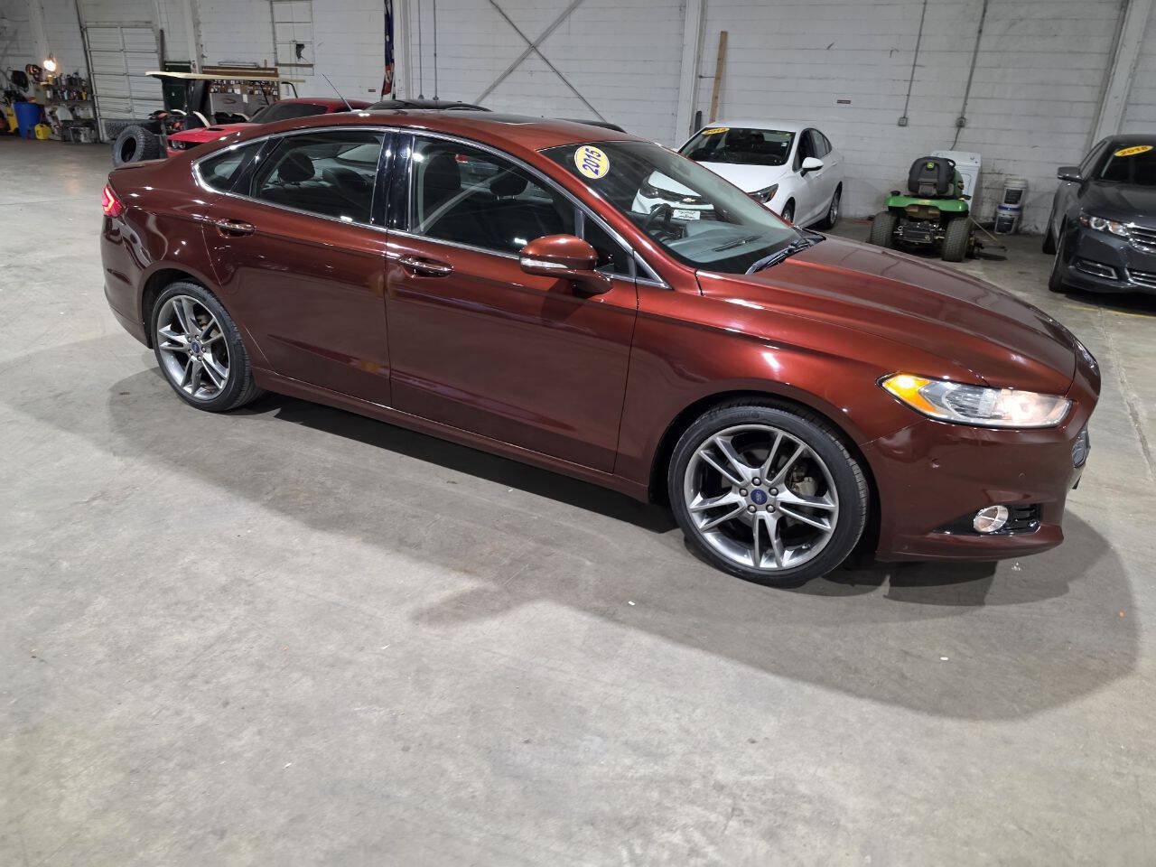Used 2015 Ford Fusion Titanium AWD/4WD image 16