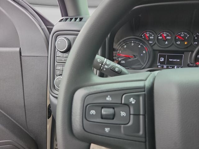 New 2026 Chevrolet Silverado 2500 Custom w/ Custom Value Package AWD/4WD image 15