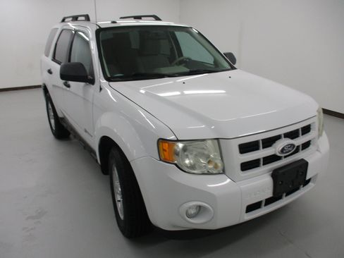 Used 2010 Ford Escape 4WD Hybrid image 1