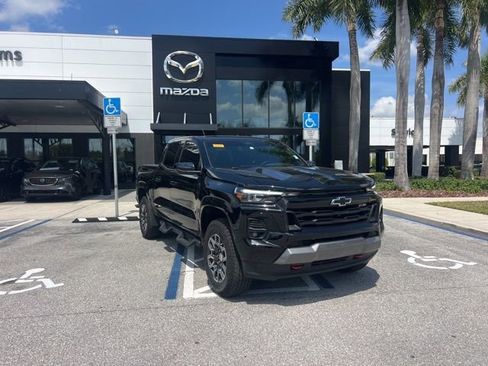 Used 2024 Chevrolet Colorado Z71 w/ Z71 Convenience Package 2 image 3