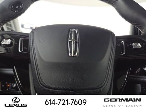 Used 2025 Lincoln Aviator AWD image 24