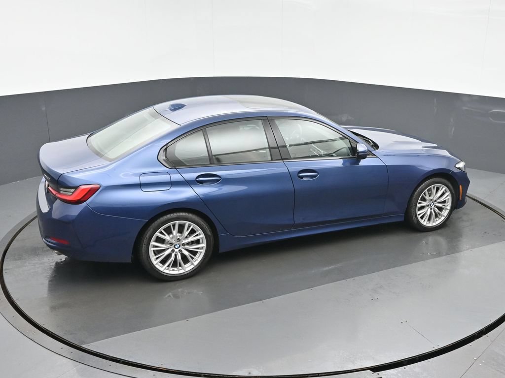 Used 2023 BMW 330i xDrive Sedan w/ Premium Package AWD/4WD image 37