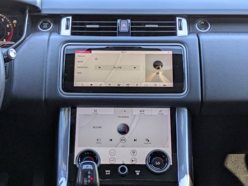 Used 2022 Land Rover Range Rover Sport SE image 23