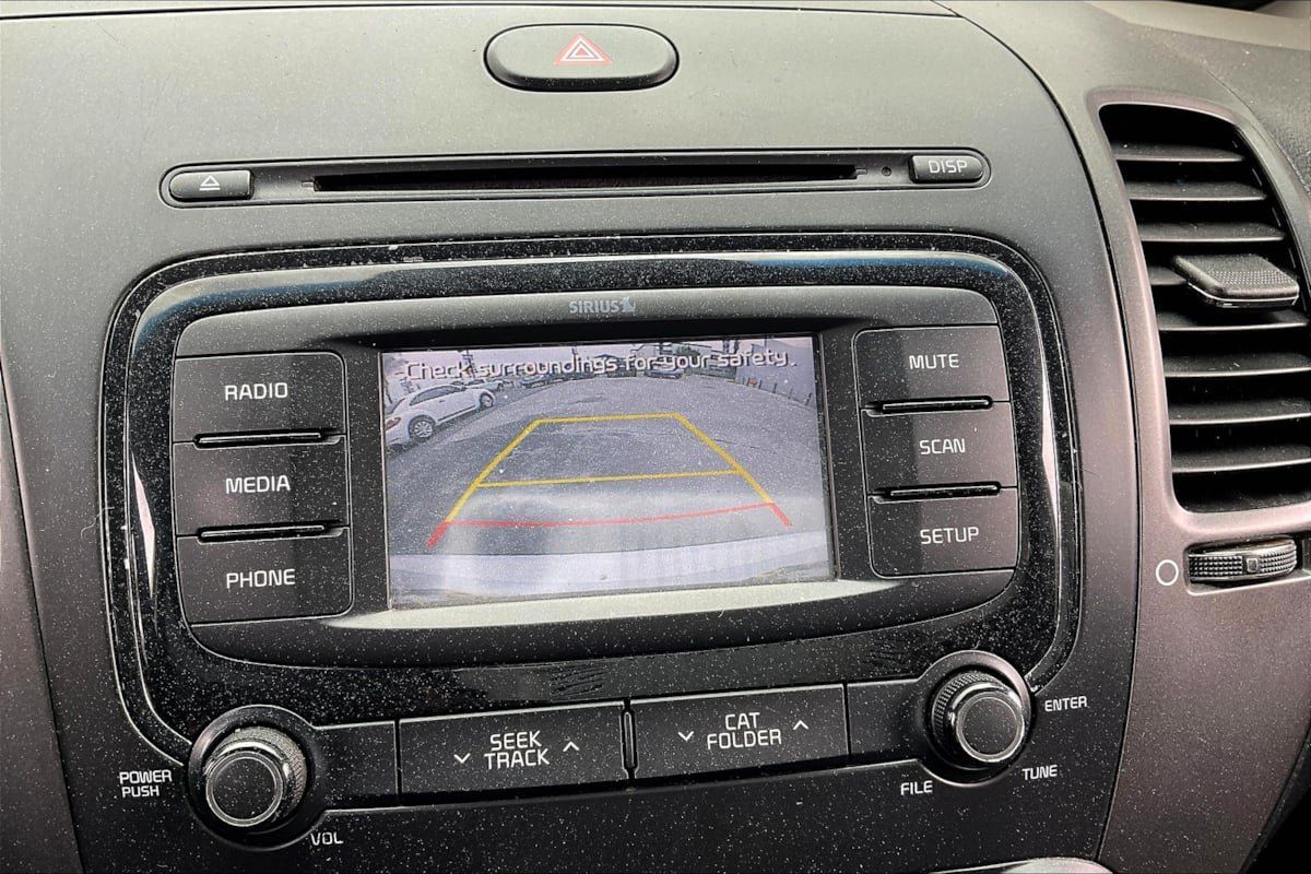 Used 2017 Kia Forte LX w/ LX Popular Package FWD image 18
