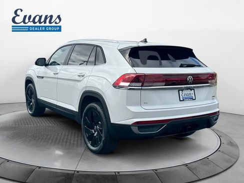 New 2026 Volkswagen Atlas Cross Sport SE AWD/4WD image 4