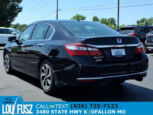 Used 2016 Honda Accord EX image 5