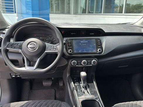 Used 2023 Nissan Kicks SV FWD image 13