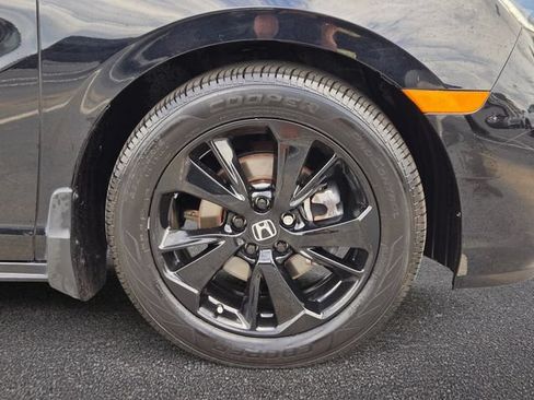 Used 2023 Honda Odyssey Sport image 4