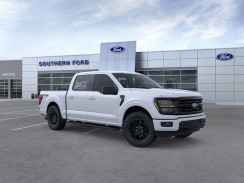 New 2025 Ford F150 XLT w/ Equipment Group 302A MID image 8