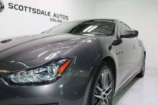 Used 2021 Maserati Ghibli S Q4 AWD/4WD image 36