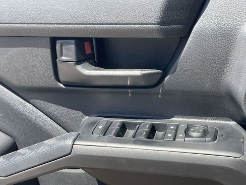 New 2026 Toyota Tacoma SR5 AWD/4WD image 15