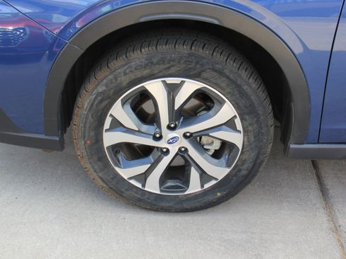 Used 2022 Subaru Outback Limited image 33