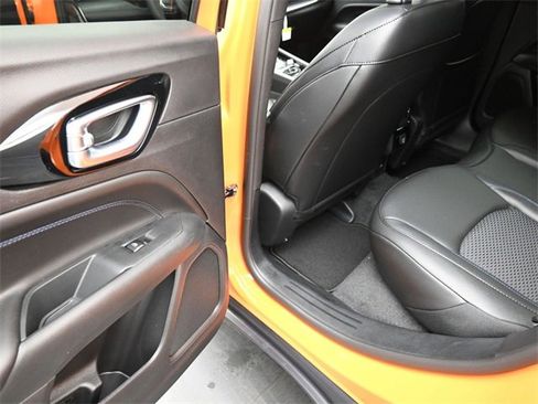 New 2026 Jeep Compass Latitude image 15