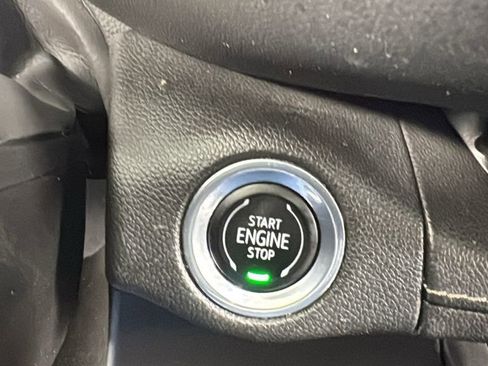 Used 2021 Buick Envision Essence w/ Technology Package I image 26