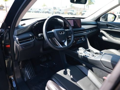 Used 2026 INFINITI QX60 Luxe w/ Cargo Package FWD image 18