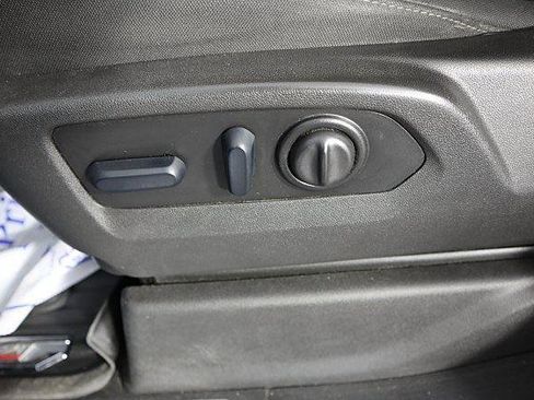 Used 2022 Chevrolet Silverado 1500 LT Trail Boss image 26