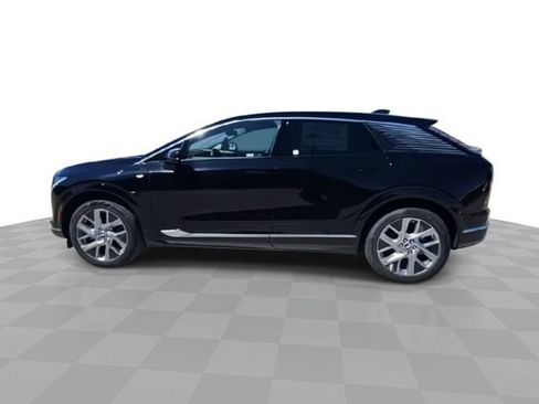 New 2025 Cadillac Optiq Luxury 1 image 5