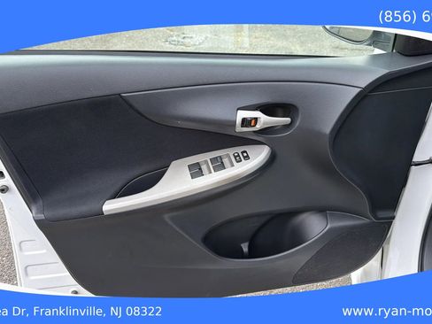 Used 2010 Toyota Corolla S FWD image 14