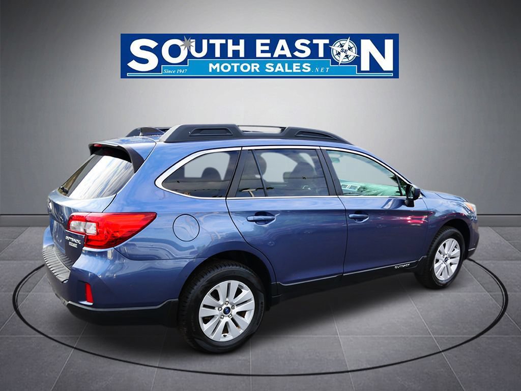 Used 2017 Subaru Outback 2.5i Premium AWD/4WD image 7