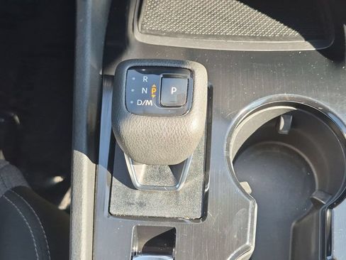 Used 2023 Nissan Rogue SV AWD/4WD image 26