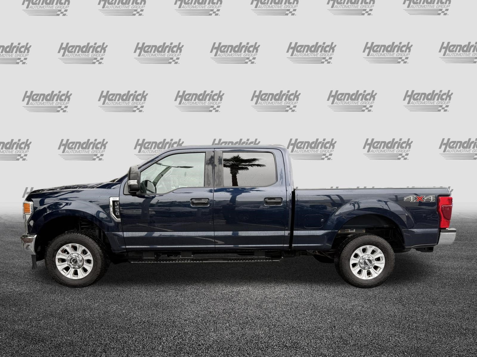 Used 2022 Ford F250 4x4 Crew Cab Super Duty image 6