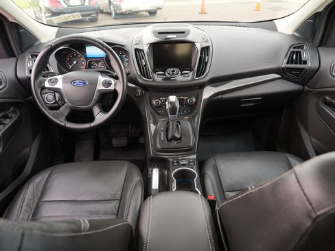Used 2015 Ford Escape Titanium w/ Equipment Group 301A AWD/4WD image 25