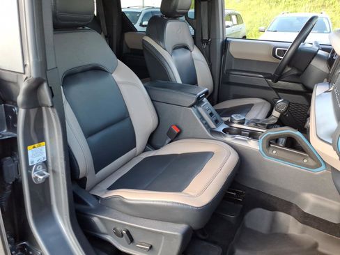 Used 2024 Ford Bronco Wildtrak AWD/4WD image 8