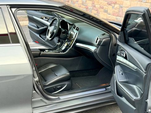 Used 2019 Nissan Maxima 3.5 SV w/ Floor Mat Group image 9