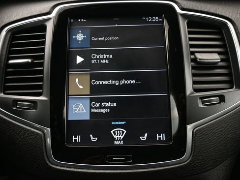 Used 2019 Volvo XC90 T6 Momentum w/ Protection Package Premier AWD/4WD image 14