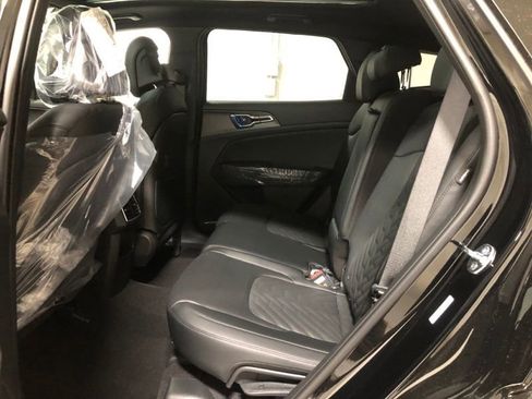 New 2026 Kia Sportage X-Line w/ X-Line Technology Package image 16