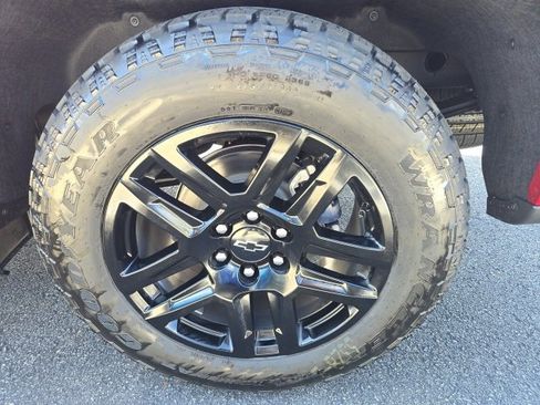 New 2025 Chevrolet Silverado 1500 RST w/ Dark Appearance Package image 6