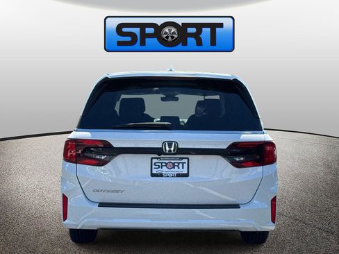 Used 2025 Honda Odyssey EX-L image 3
