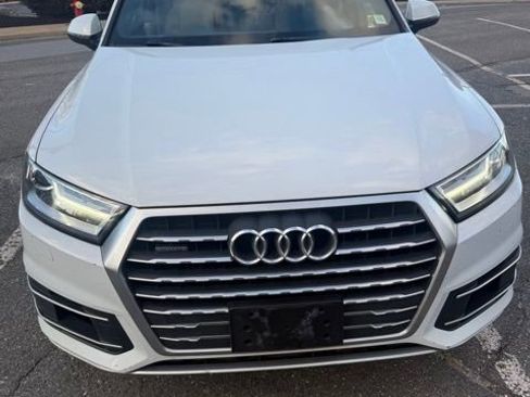Used 2018 Audi Q7 3.0T Premium image 1