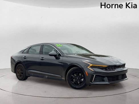 New 2026 Kia K5 LXS FWD image 2