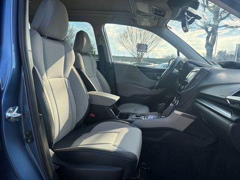Used 2023 Subaru Forester Premium image 30