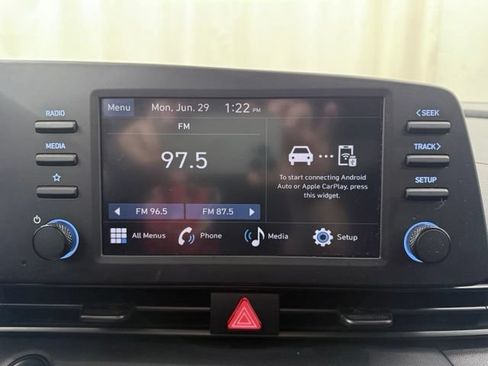 Used 2025 Hyundai Elantra Sport FWD image 26