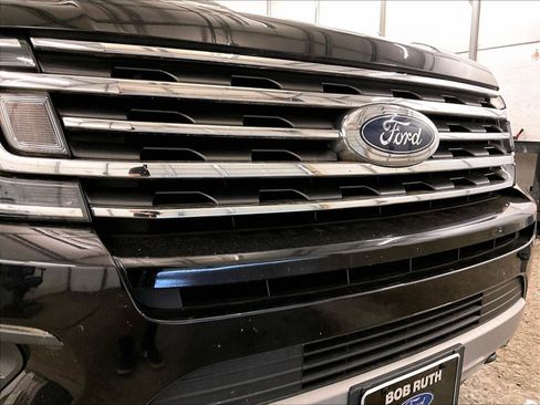 Used 2021 Ford Expedition Max XLT AWD/4WD image 30
