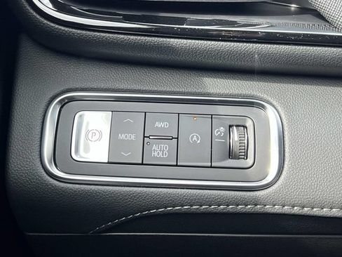 New 2026 Buick Enclave Preferred w/ Power Package AWD/4WD image 30