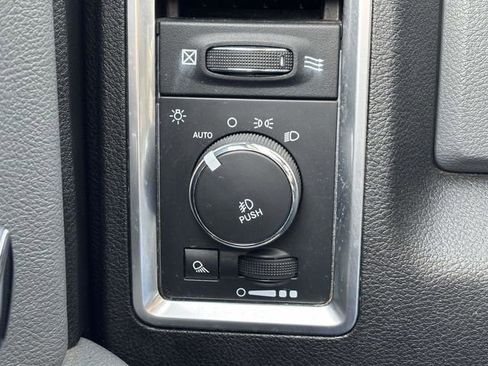 Used 2015 RAM 1500 Big Horn image 10