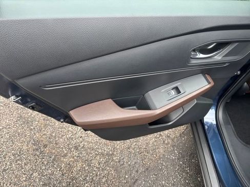 Certified 2023 Honda Accord EX image 15