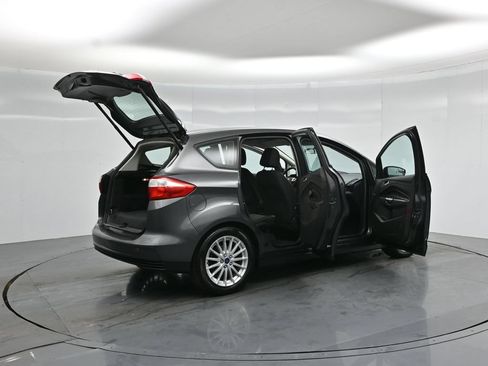 Used 2016 Ford C-MAX SE w/ Equipment Group 201A FWD image 5
