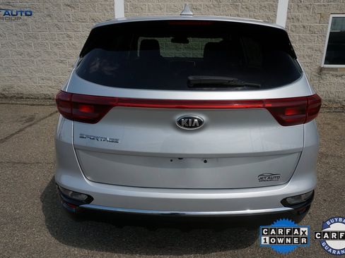 Used 2021 Kia Sportage LX image 15