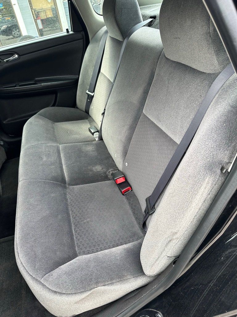 Used 2016 Chevrolet Impala Limited LS FWD image 9
